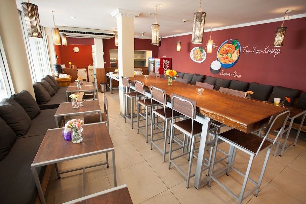 Фото New Road Guest House - Hostel