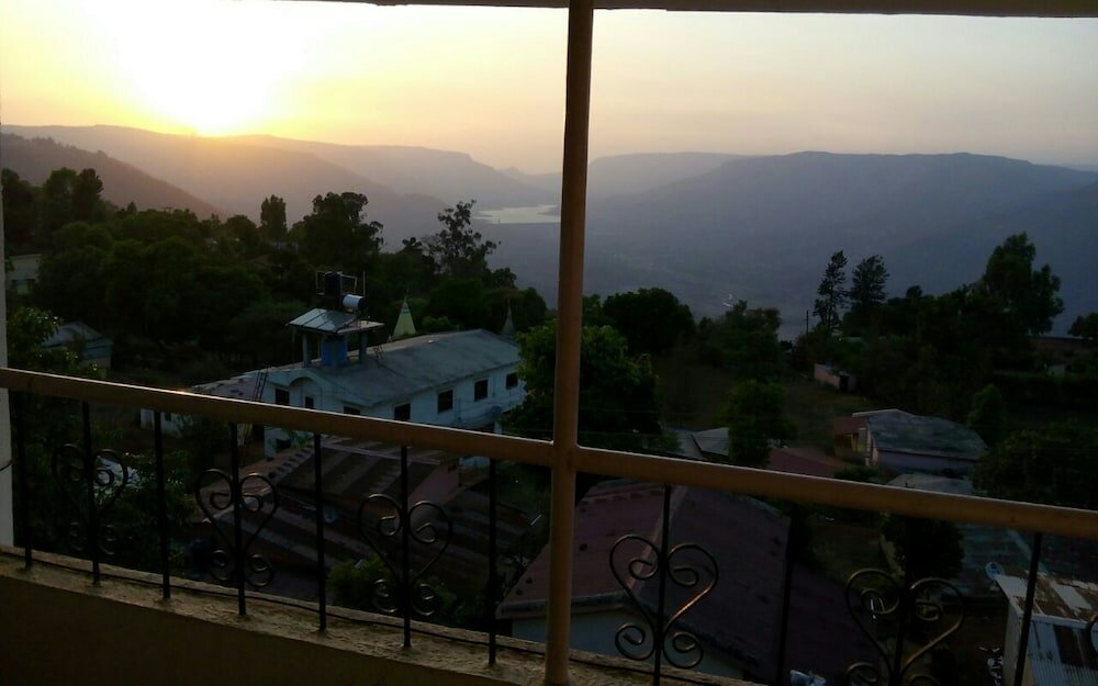 Фото Valley View Residency