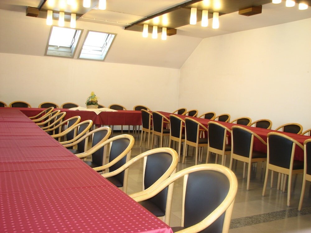 Фото Hotel Cerkno