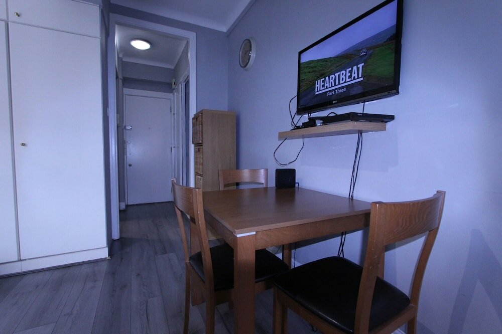 Фото Cosy Central Apartments - Oxford Street