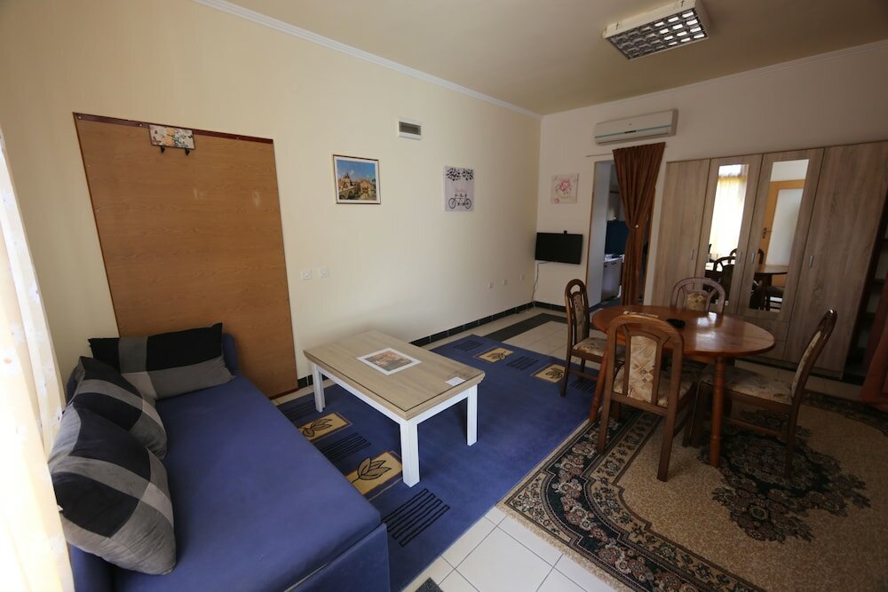 Фото Apartments Boulevard