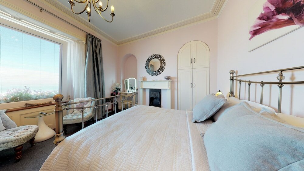 Фото The Golden Hind