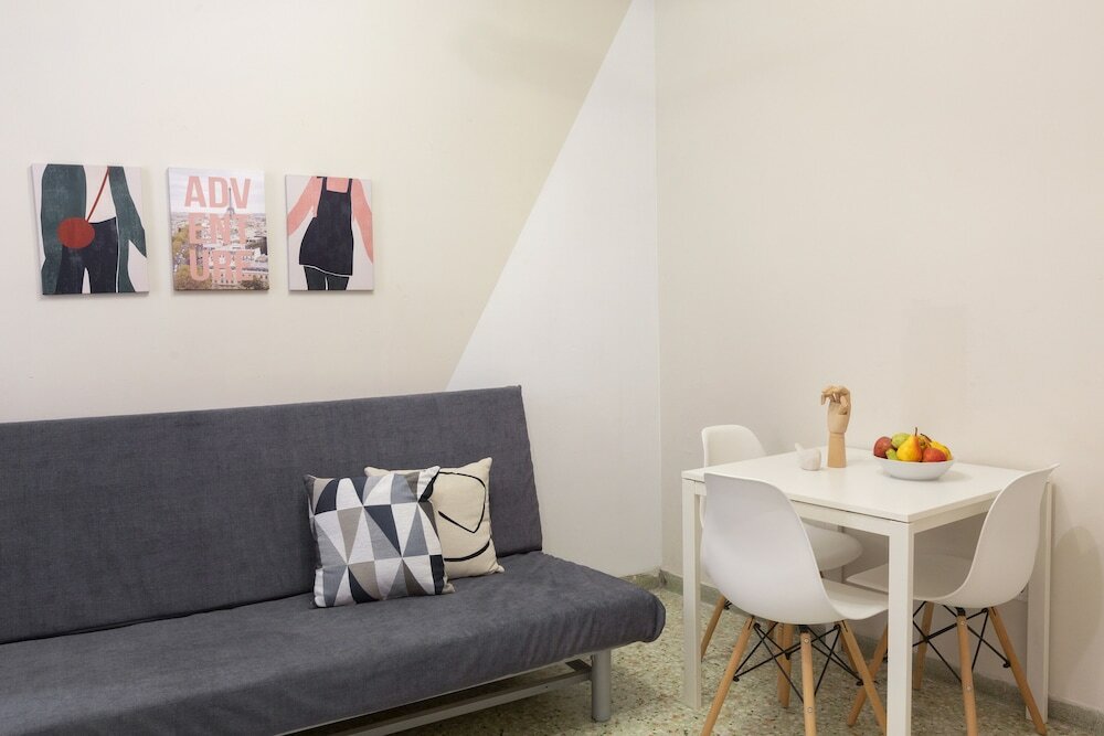 Фото Psirri Place