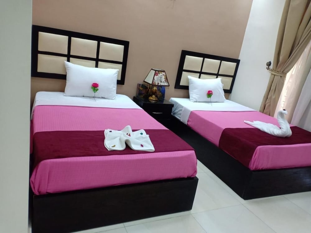 Фото New City Hotel