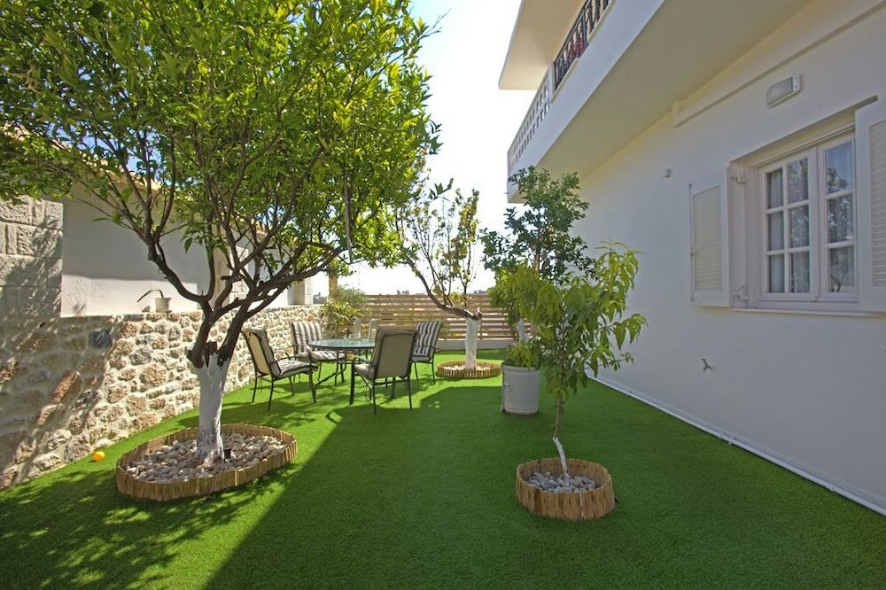 Фото Niriides Home