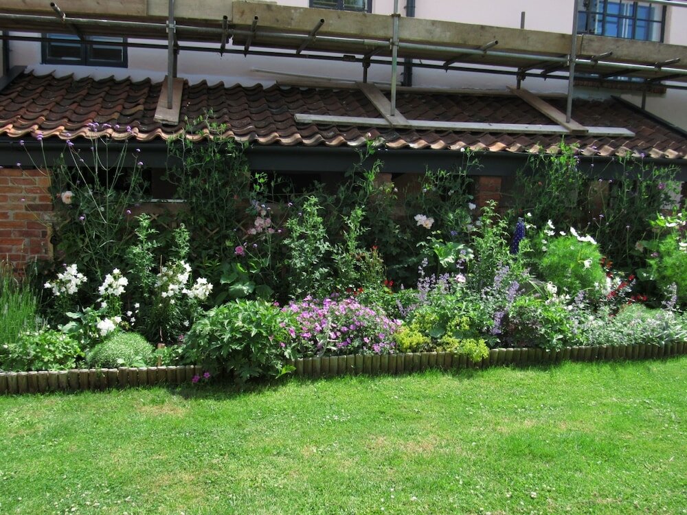 Фото The Old Vicarage