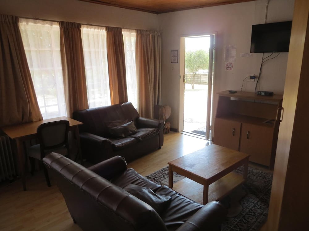 Фото The Swiss Guesthouse