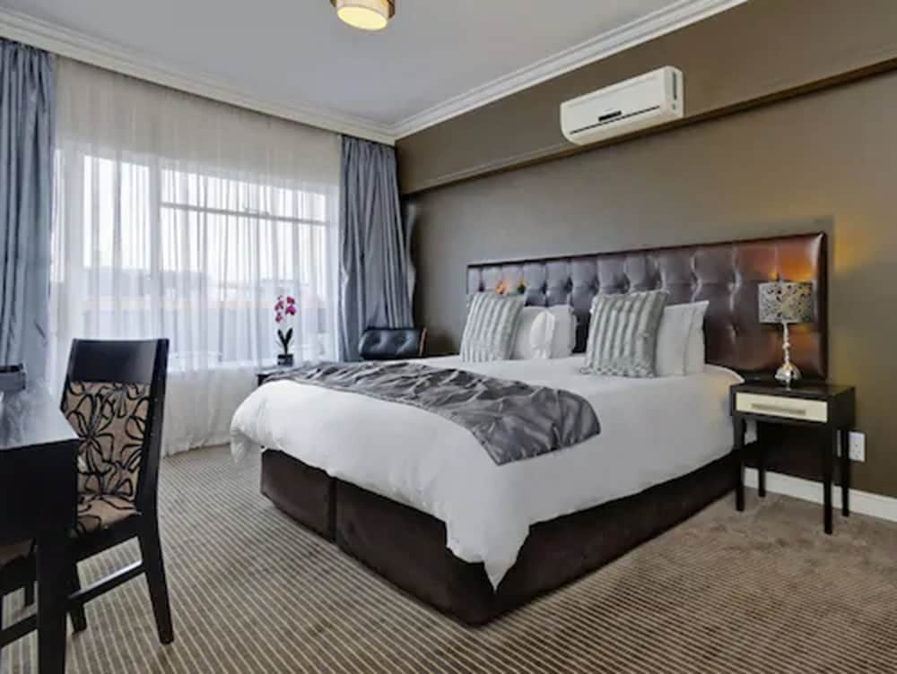 Фото Ascot Boutique Hotel