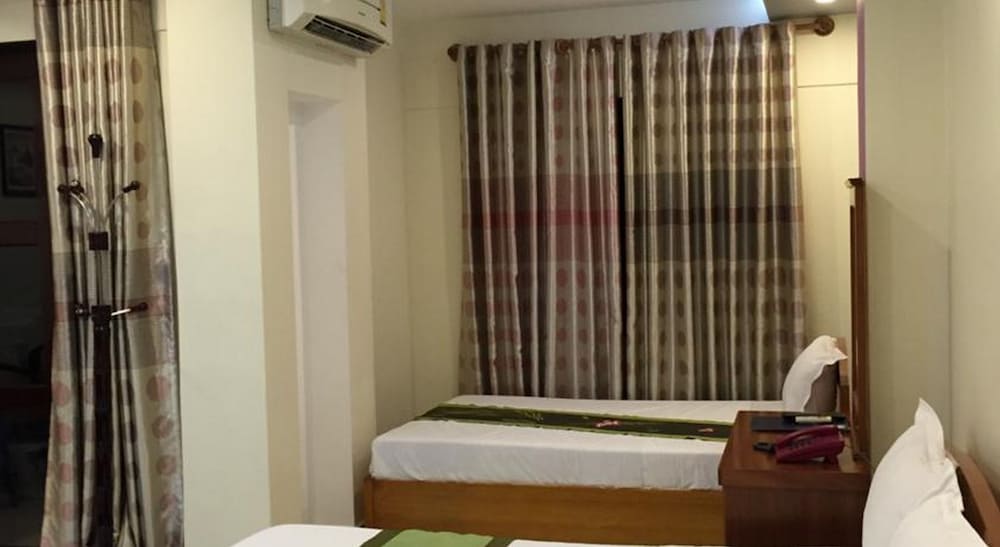 Фото Sunny B Hotel