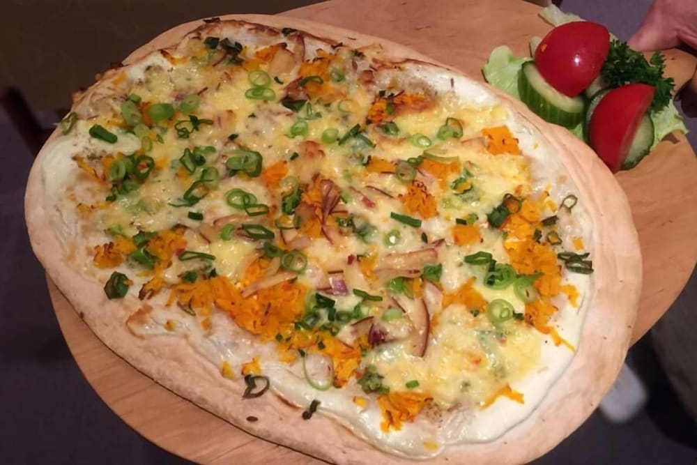 Фото Hotel Märkischer Hof