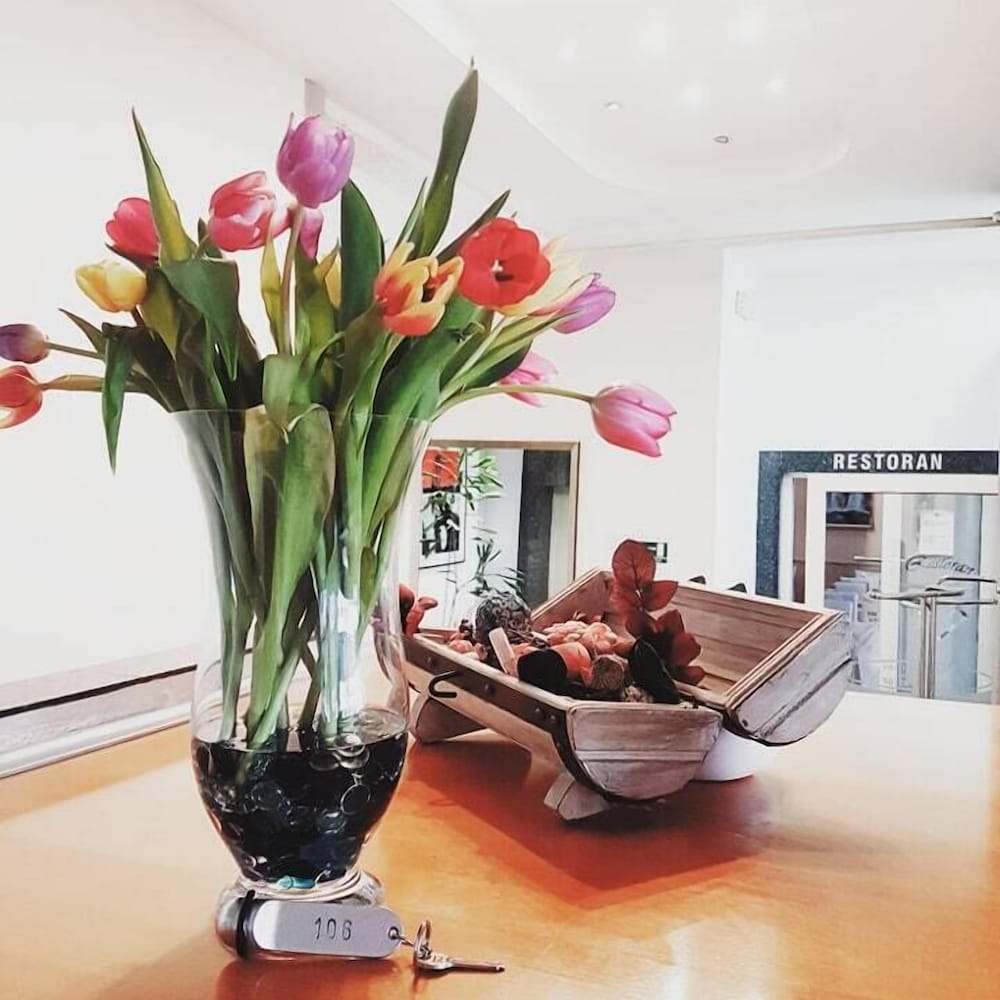 Фото Hotel Millennium