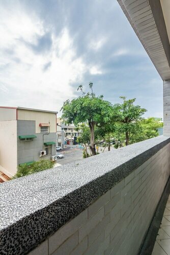 Гостиница Tainan Rock nest view inn в Тайнани