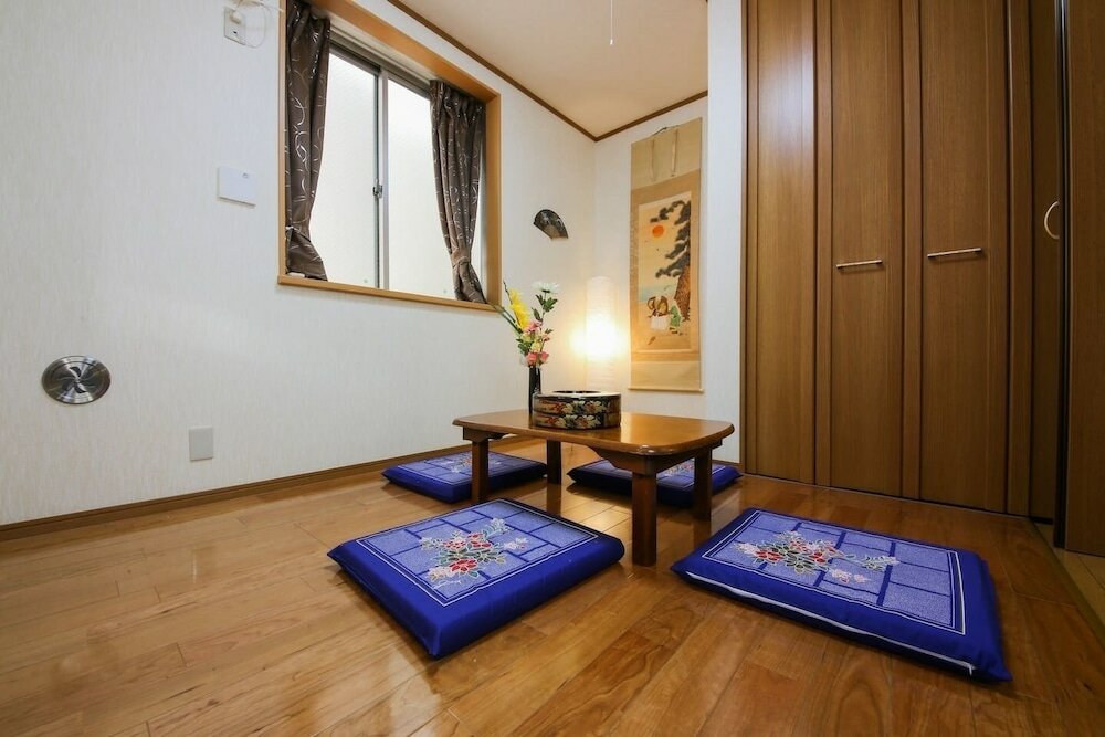 Фото Komagome Luxury House