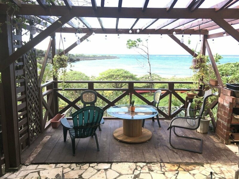 Гостиница Beach Lodge 4 & Private Beach