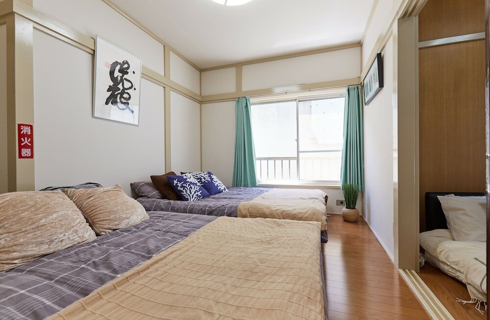 Фото Kamata ColorBee Family House