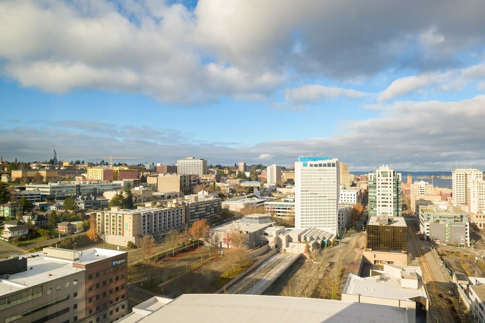 Фото Marriott Tacoma Downtown