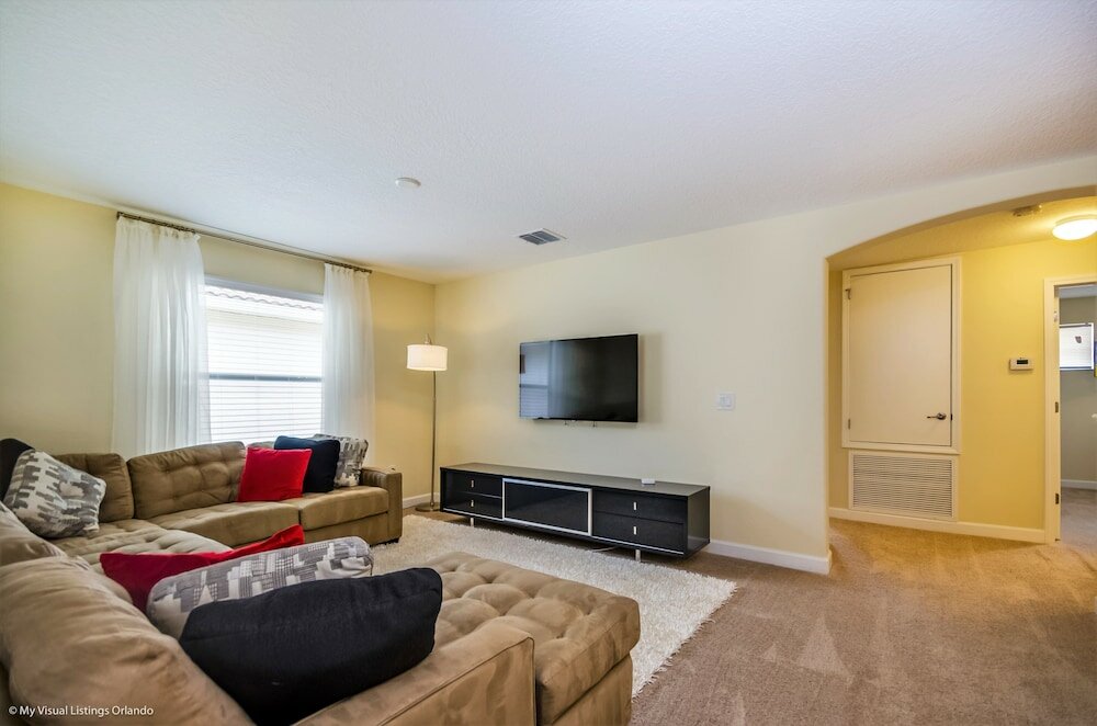 Фото Fantastic Resort 5 Bed 5 Bath Villa With Pool