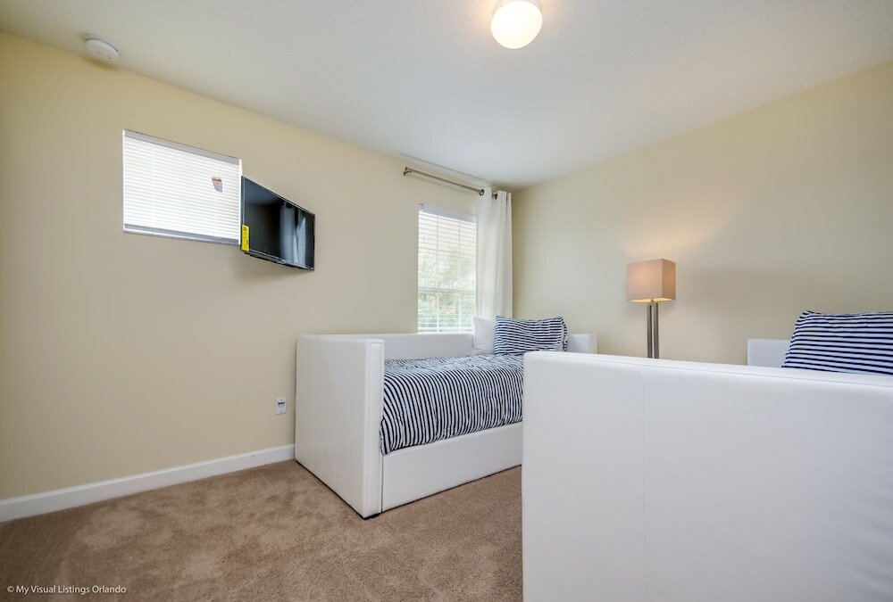 Фото Fantastic Resort 5 Bed 5 Bath Villa With Pool