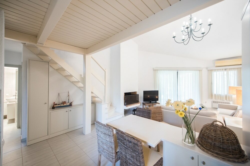 Фото Villa Armonia by halu! Villas