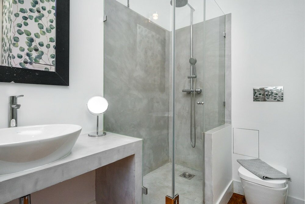 Фото Luxurious Art Deco 3 Br