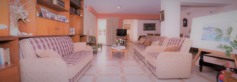 Фото Vrokastro Apartments