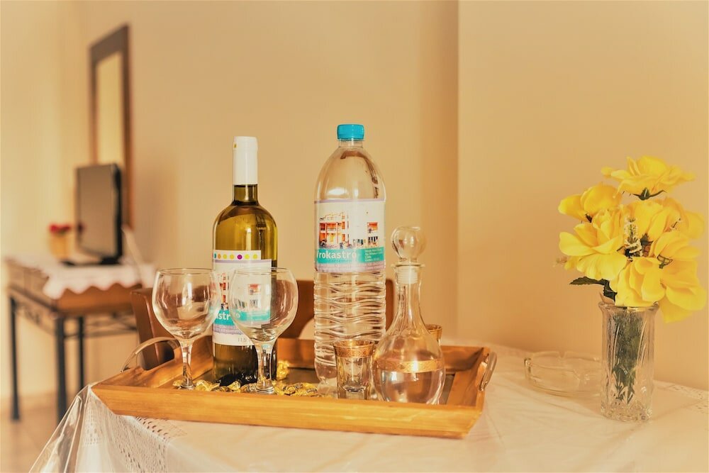 Фото Vrokastro Apartments