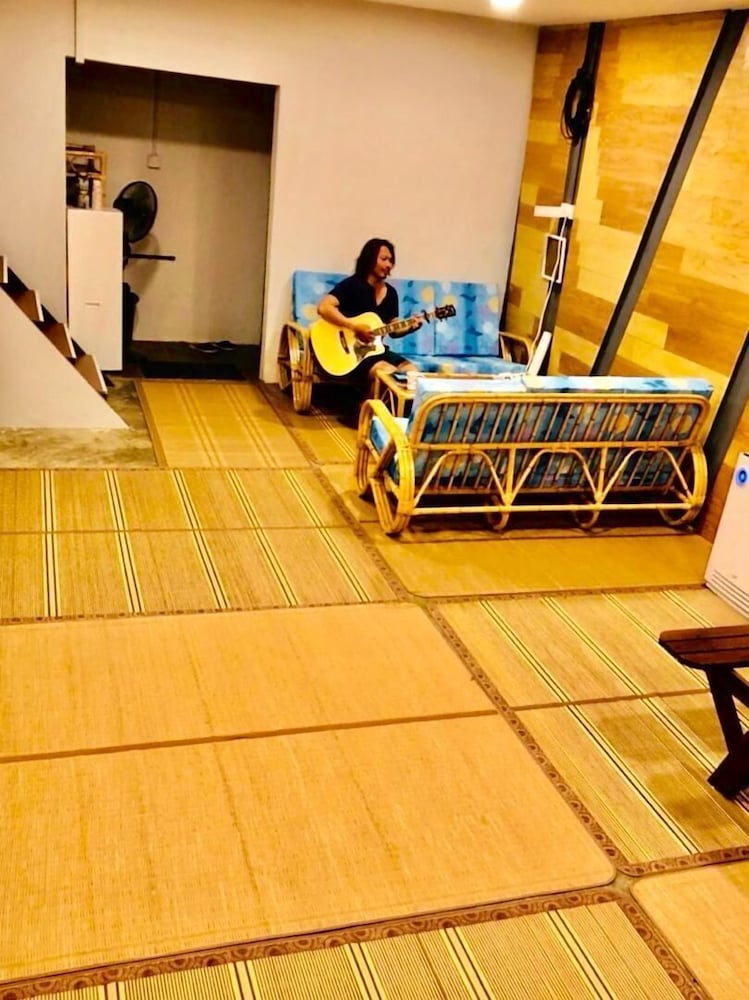 Фото Yellow Duckling Hostel