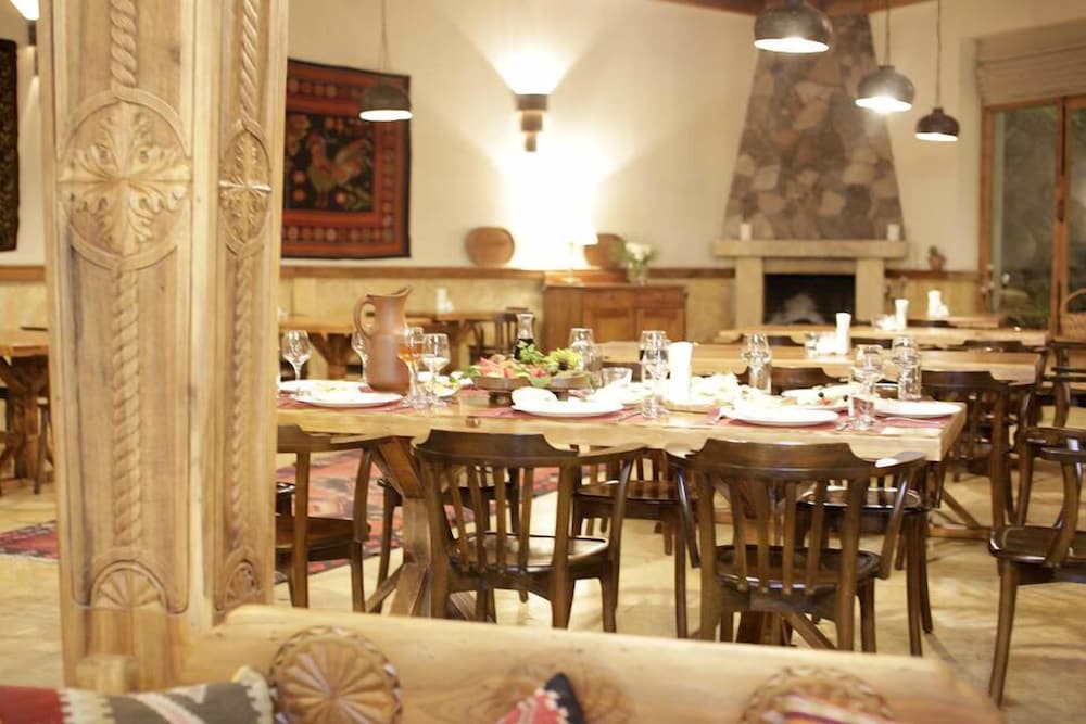 Фото Vardzia Resort