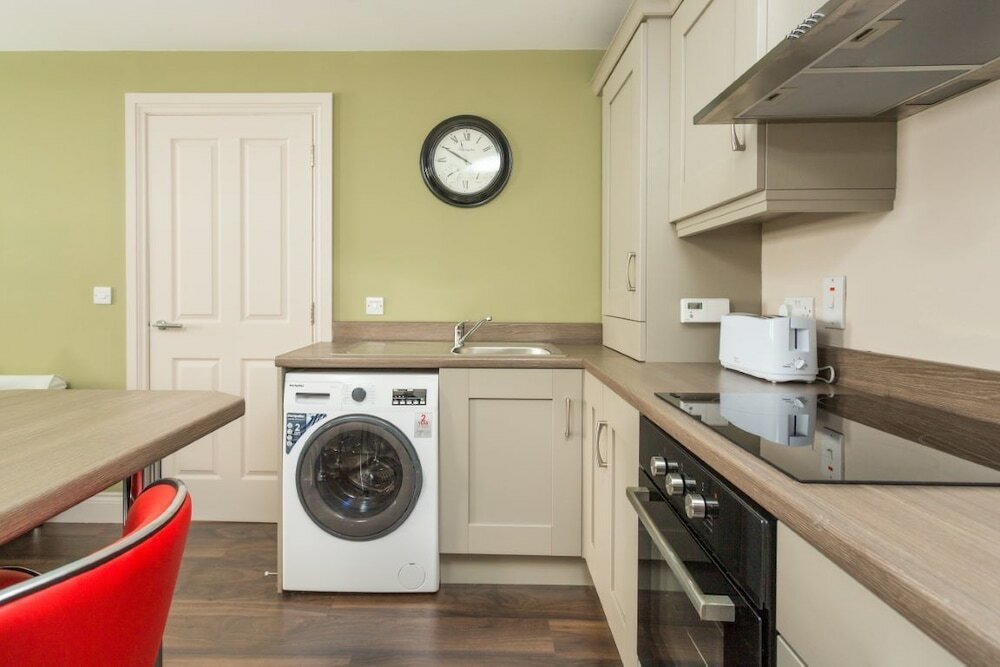 Фото The Ship's Key Aparthotel