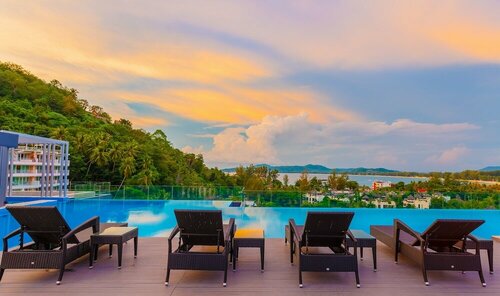 Гостиница The Aristo Beach by Holy Cow 510 Sea View