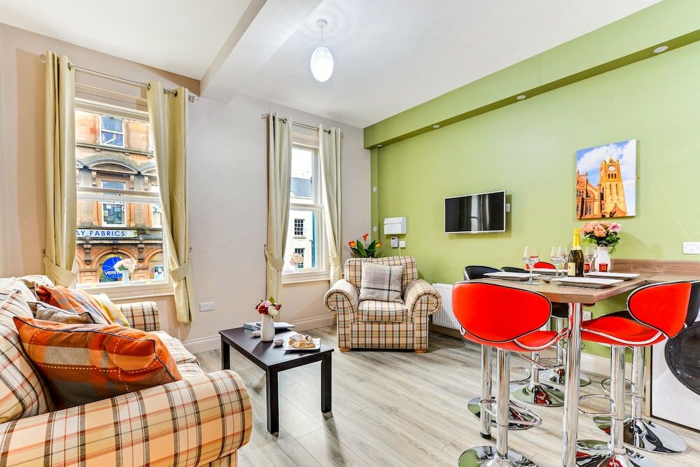 Фото The Ship's Key Aparthotel