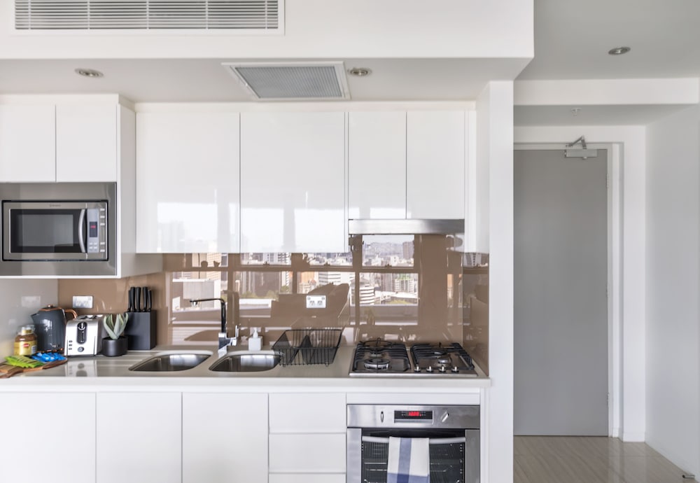 Фото Airhome Brisbane Cbd Apartments