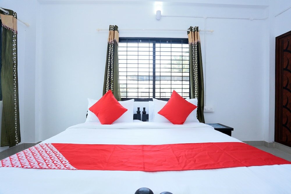 Фото Oyo 17186 Sunshine