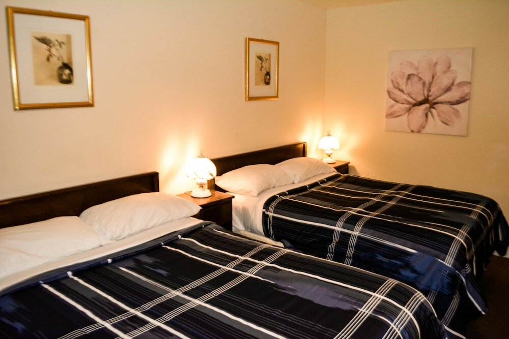 Фото The Shawville Hotel