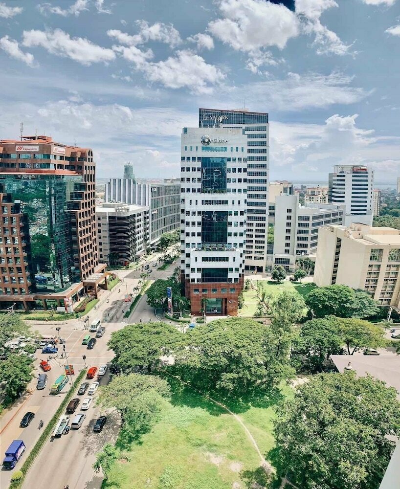 Hotel Spacious 1 Br Unit in AppleOne Ayala, Cebu, photo