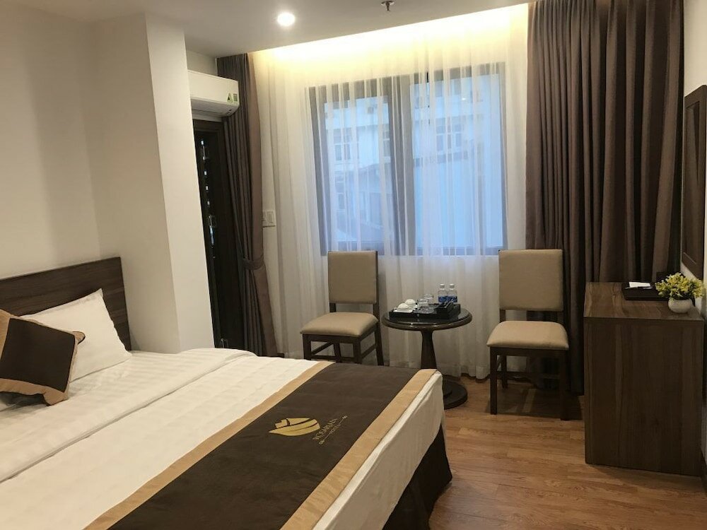 Фото Rosarian Hotel