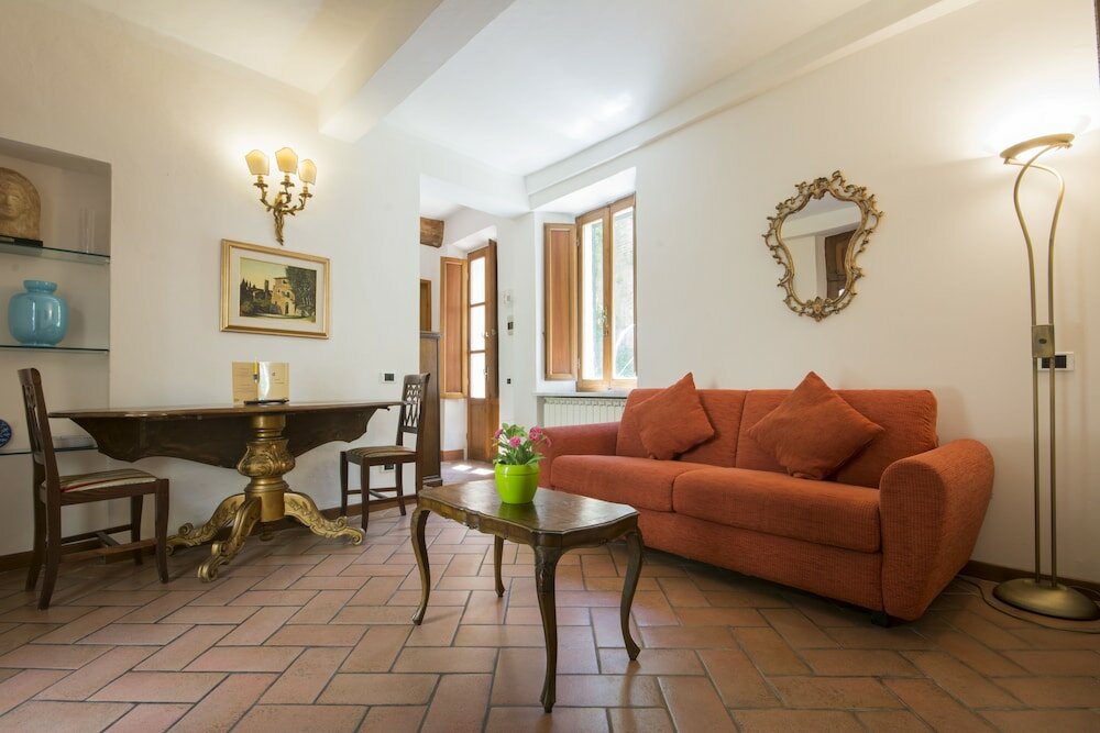 Фото Regis Condo