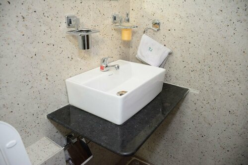 Гостиница Eco Inn Hotel в Джамнагаре