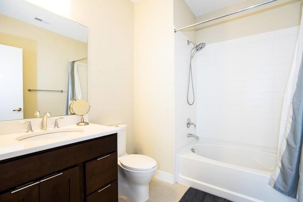 Фото The Ladley Luxury Lifestyle Walk to Mile High