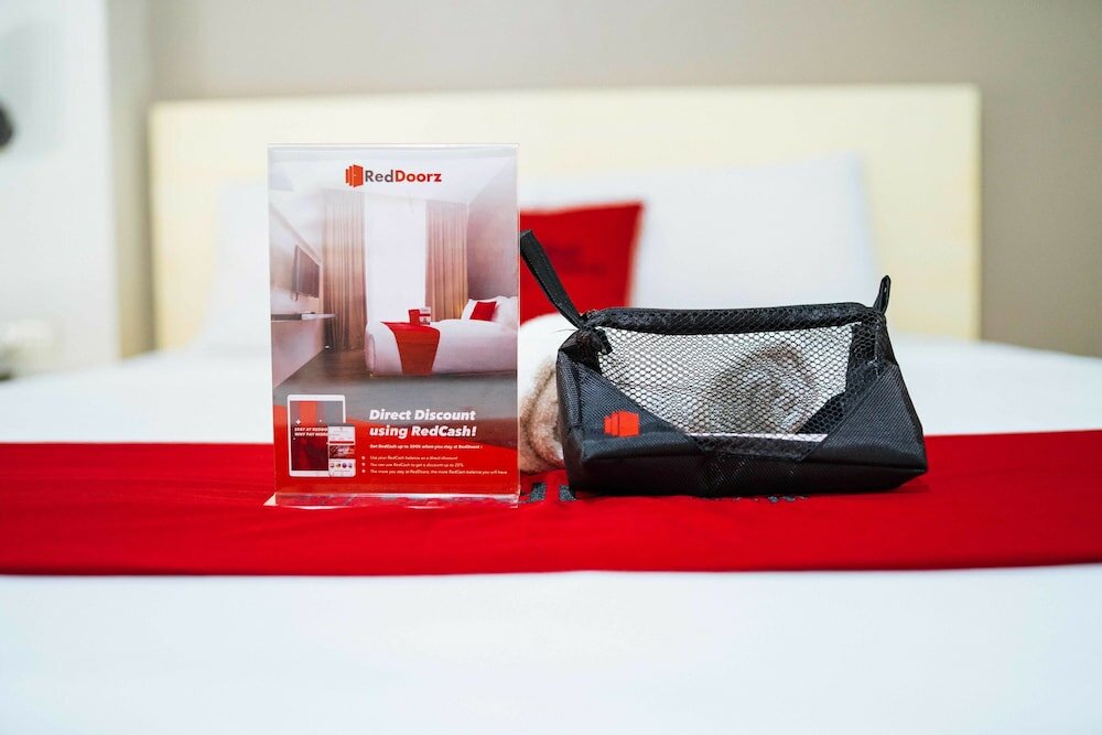 Фото RedDoorz @ Samat Mandaluyong