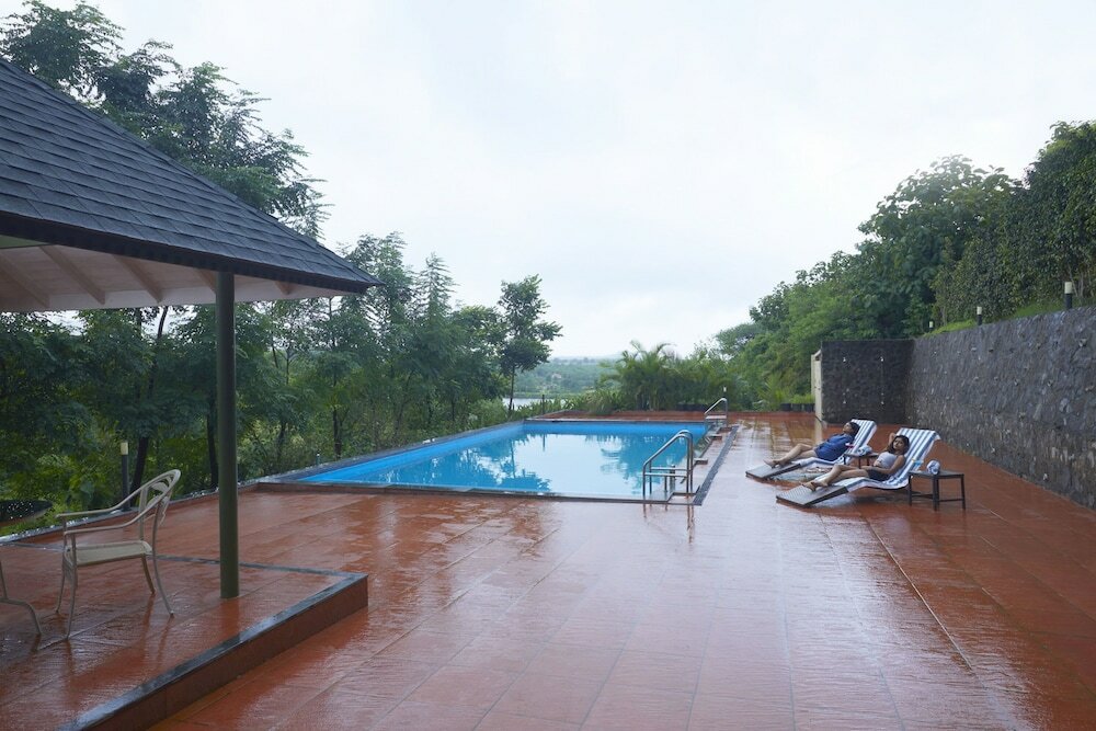 Фото Grape County Resort