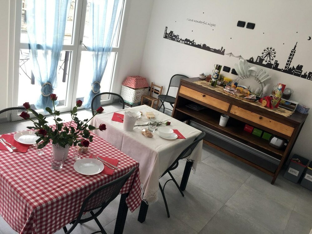 Фото B&b Honey Rooms