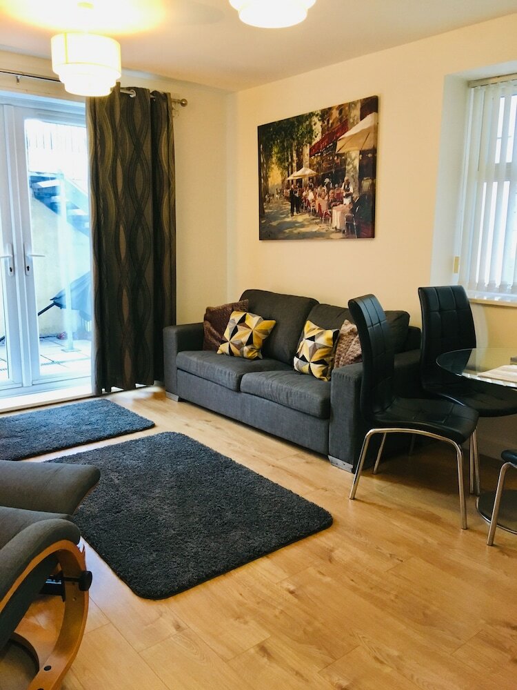 Фото Willows-Cardiff Guest House