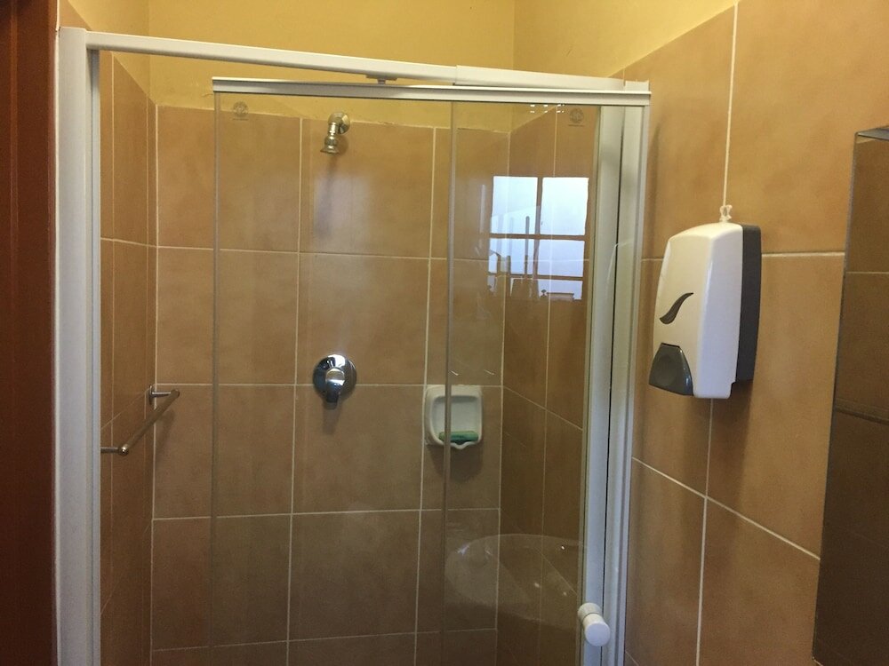 Фото Rosey Rest Inn