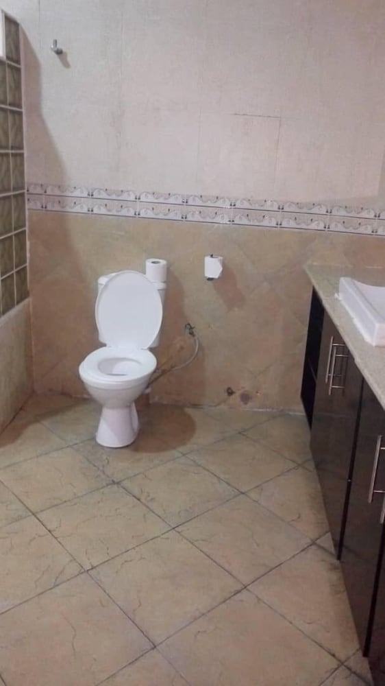 Фото Lagoon Crest Hotel