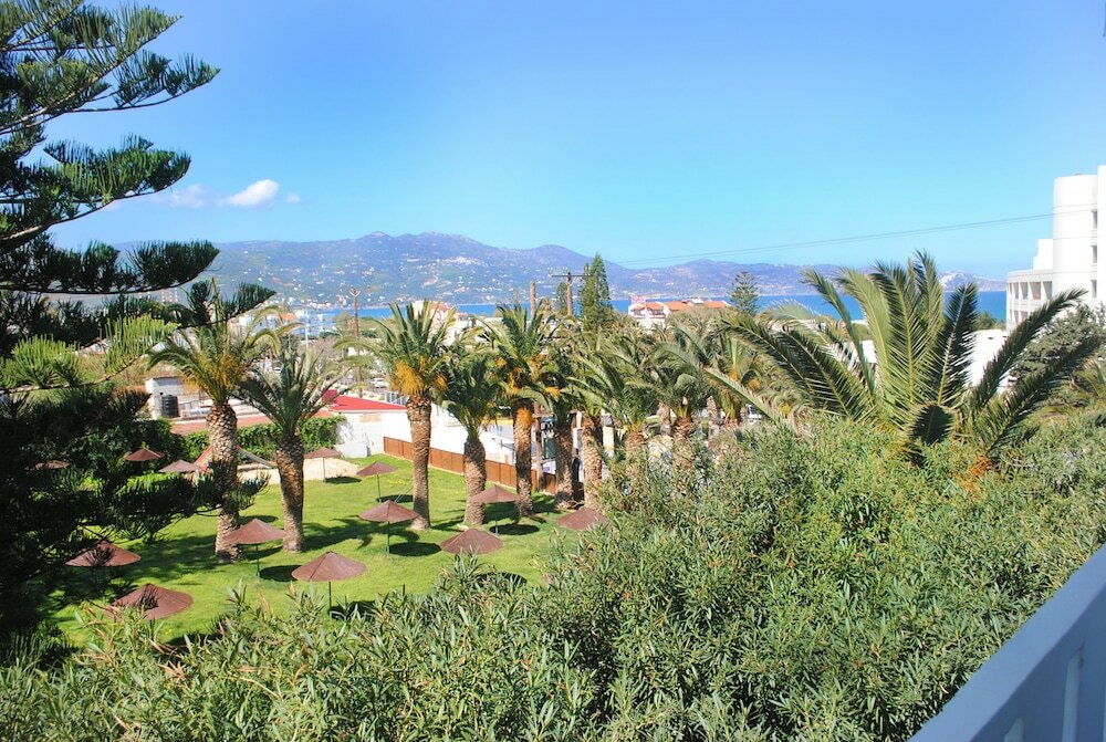 Фото Kostas Maria Studios