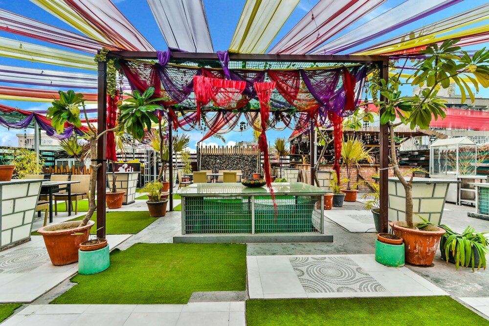 Фото FabHotel Garden Grill