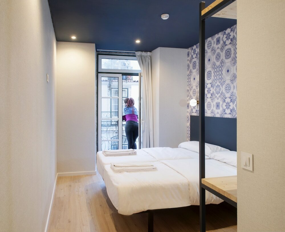 Фото The Central House Lisbon Baixa - Hostel