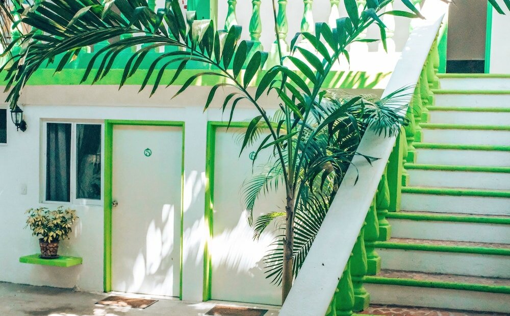 Фото отеля 2