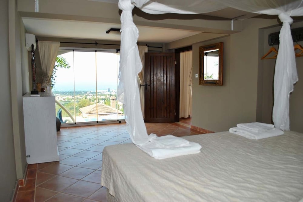 Фото Villa Alex by Amy Villas